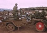 Standbild Vereinigten Staaten Marines Vietnam Khe Sanh, 1968, aus Sekunde 37 historischem Filmmaterial Videoclip 65675022560