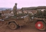 Standbild Vereinigten Staaten Marines Vietnam Khe Sanh, 1968, aus Sekunde 45 historischem Filmmaterial Videoclip 65675022560