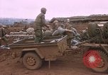 Standbild Vereinigten Staaten Marines Vietnam Khe Sanh, 1968, aus Sekunde 46 historischem Filmmaterial Videoclip 65675022560