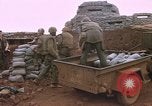 Standbild Vereinigten Staaten Marines Vietnam Khe Sanh, 1968, aus Sekunde 49 historischem Filmmaterial Videoclip 65675022560