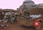 Standbild Vereinigten Staaten Marines Vietnam Khe Sanh, 1968, aus Sekunde 51 historischem Filmmaterial Videoclip 65675022560