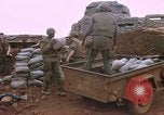 Standbild Vereinigten Staaten Marines Vietnam Khe Sanh, 1968, aus Sekunde 54 historischem Filmmaterial Videoclip 65675022560