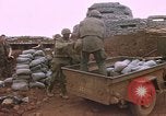 Standbild Vereinigten Staaten Marines Vietnam Khe Sanh, 1968, aus Sekunde 55 historischem Filmmaterial Videoclip 65675022560