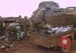Standbild Vereinigten Staaten Marines Vietnam Khe Sanh, 1968, aus Sekunde 59 historischem Filmmaterial Videoclip 65675022560