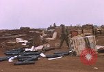 Standbild US-Marines in Khe Sanh Vietnam Khe Sanh, 1968, aus Sekunde 42 historischem Filmmaterial Videoclip 65675022561