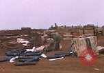 Standbild US-Marines in Khe Sanh Vietnam Khe Sanh, 1968, aus Sekunde 44 historischem Filmmaterial Videoclip 65675022561