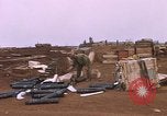 Standbild US-Marines in Khe Sanh Vietnam Khe Sanh, 1968, aus Sekunde 47 historischem Filmmaterial Videoclip 65675022561