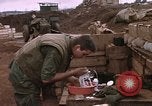 Standbild United States Marine Vietnam Khe Sanh, 1968, aus Sekunde 17 historischem Filmmaterial Videoclip 65675022562