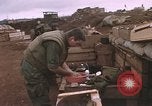 Standbild United States Marine Vietnam Khe Sanh, 1968, aus Sekunde 32 historischem Filmmaterial Videoclip 65675022562