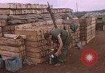 Standbild United States Marine Vietnam Khe Sanh, 1968, aus Sekunde 60 historischem Filmmaterial Videoclip 65675022562