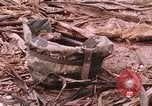 Standbild Krieg Wrack Saigon Vietnam, 1968, aus Sekunde 35 historischem Filmmaterial Videoclip 65675022564