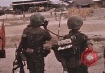 Standbild Viet Cong Angriffe Saigon Vietnam, 1968, aus Sekunde 16 historischem Filmmaterial Videoclip 65675022566