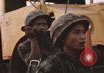 Standbild Viet Cong Angriffe Saigon Vietnam, 1968, aus Sekunde 20 historischem Filmmaterial Videoclip 65675022566