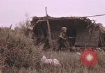 Standbild Viet Cong Angriffe Saigon Vietnam, 1968, aus Sekunde 42 historischem Filmmaterial Videoclip 65675022566