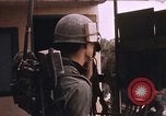 Standbild Viet Cong Angriffe Saigon Vietnam, 1968, aus Sekunde 52 historischem Filmmaterial Videoclip 65675022566