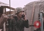 Standbild Viet Cong Angriffe Saigon Vietnam, 1968, aus Sekunde 62 historischem Filmmaterial Videoclip 65675022566