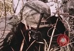 Standbild Vietcong Angriff Saigon Vietnam, 1968, aus Sekunde 52 historischem Filmmaterial Videoclip 65675022568