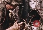 Standbild Vietcong Angriff Saigon Vietnam, 1968, aus Sekunde 53 historischem Filmmaterial Videoclip 65675022568