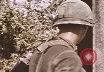 Standbild Vietcong Angriff Saigon Vietnam, 1968, aus Sekunde 26 historischem Filmmaterial Videoclip 65675022569