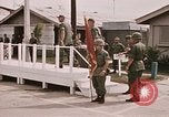Immagine di Modifica del comando Nha Trang Vietnam, 1968, secondo 45 filmato di repertorio 65675022584