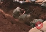 Standbild United States Marine Corps Khe Sanh Vietnam, 1968, aus Sekunde 6 historischem Filmmaterial Videoclip 65675022592
