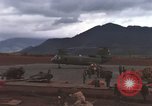 Standbild United States Marine Corps Khe Sanh Vietnam, 1968, aus Sekunde 30 historischem Filmmaterial Videoclip 65675022593