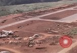 Standbild Vereinigten Staaten Marines Combat Base Khe Sanh Vietnam, 1968, aus Sekunde 24 historischem Filmmaterial Videoclip 65675022594