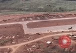 Standbild Vereinigten Staaten Marines Combat Base Khe Sanh Vietnam, 1968, aus Sekunde 38 historischem Filmmaterial Videoclip 65675022594