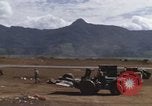Standbild Vereinigten Staaten Marines Corps Khe Sanh Vietnam, 1968, aus Sekunde 24 historischem Filmmaterial Videoclip 65675022595