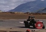 Standbild Vereinigten Staaten Marines Corps Khe Sanh Vietnam, 1968, aus Sekunde 34 historischem Filmmaterial Videoclip 65675022595