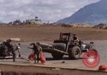 Standbild Vereinigten Staaten Marines Corps Khe Sanh Vietnam, 1968, aus Sekunde 37 historischem Filmmaterial Videoclip 65675022595