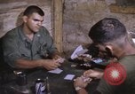Standbild Vereinigten Staaten Marines Corps Khe Sanh Vietnam, 1968, aus Sekunde 39 historischem Filmmaterial Videoclip 65675022596
