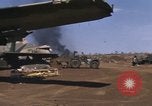 Standbild Vereinigten Staaten Marines Corps Khe Sanh Vietnam, 1968, aus Sekunde 42 historischem Filmmaterial Videoclip 65675022597