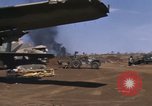 Standbild Vereinigten Staaten Marines Corps Khe Sanh Vietnam, 1968, aus Sekunde 43 historischem Filmmaterial Videoclip 65675022597