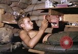Standbild Vereinigten Staaten Marines Corps Khe Sanh Vietnam, 1968, aus Sekunde 15 historischem Filmmaterial Videoclip 65675022599