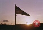 Immagine di Bandiera americana Khe Sanh Vietnam, 1968, secondo 7 filmato di repertorio 65675022605