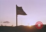 Immagine di Bandiera americana Khe Sanh Vietnam, 1968, secondo 23 filmato di repertorio 65675022605