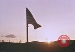 Immagine di Bandiera americana Khe Sanh Vietnam, 1968, secondo 25 filmato di repertorio 65675022605