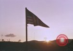 Immagine di Bandiera americana Khe Sanh Vietnam, 1968, secondo 26 filmato di repertorio 65675022605