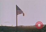 Immagine di Bandiera americana Khe Sanh Vietnam, 1968, secondo 57 filmato di repertorio 65675022605