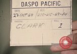 Immagine di Controlli di infermiere soldati feriti Il Vietnam, 1969, secondo 3 filmato di repertorio 65675022606
