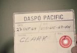 Immagine di Controlli di infermiere soldati feriti Il Vietnam, 1969, secondo 5 filmato di repertorio 65675022606
