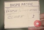 Immagine di Controlli di infermiere soldati feriti Il Vietnam, 1969, secondo 7 filmato di repertorio 65675022606