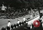 Immagine di Presidente e signora Roosevelt visitando US Academ militare West Point New York USA, 1934, secondo 16 filmato di repertorio 65675022615