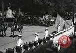 Immagine di Presidente e signora Roosevelt visitando US Academ militare West Point New York USA, 1934, secondo 23 filmato di repertorio 65675022615