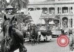 Immagine di Sfilata in Hawaii Hawaii USA, 1916, secondo 7 filmato di repertorio 65675022619
