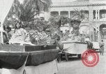 Immagine di Sfilata in Hawaii Hawaii USA, 1916, secondo 16 filmato di repertorio 65675022619