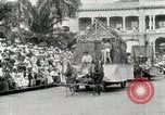 Immagine di Sfilata in Hawaii Hawaii USA, 1916, secondo 27 filmato di repertorio 65675022619