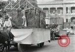 Immagine di Sfilata in Hawaii Hawaii USA, 1916, secondo 34 filmato di repertorio 65675022619