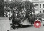 Immagine di Sfilata in Hawaii Hawaii USA, 1916, secondo 60 filmato di repertorio 65675022619